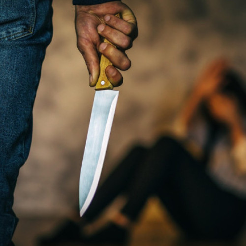 Crimă în Constanța: o femeie de 45 de ani a fost ucisă de partenerul ei în propria casă. Bărbatul a înjunghiat-o cu un cuțit