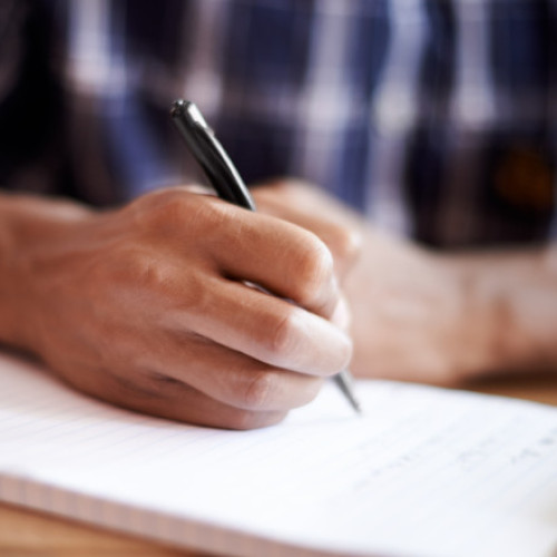 Video ”Mi-era rușine, pur și simplu”. Povestea românului care s-a ambiționat și a luat examenul de Bacalaureat la 40 de ani, cu media 9,26