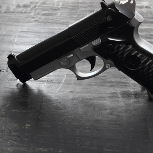 Video Focuri de armă în Sectorul 3 al Capitalei. Un tânăr a tras cu pistolul în direcția unei terase