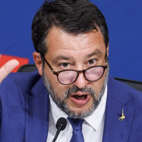 Salvini face comentarii batjocoritoare la adresa lui Macron în contextul sprijinului pentru Ucraina