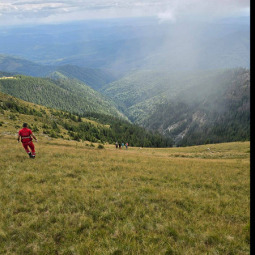 Supraviețuitorul unui accident grav din județul Argeș se află în continuare în stare critică