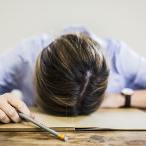 puțini români lucrează peste 49 de ore pe săptămână, potrivit Eurostat