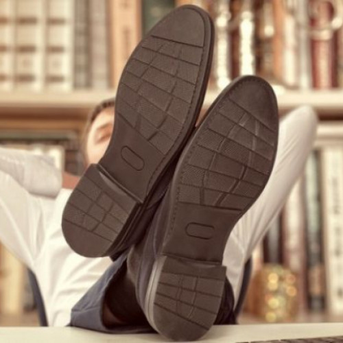 România, printre statele europene cu cele mai mici proporții de angajați care lucrează ore suplimentare