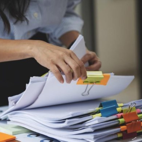 Reforma administrației publice. reducere drastică a numărului de posturi în administrație