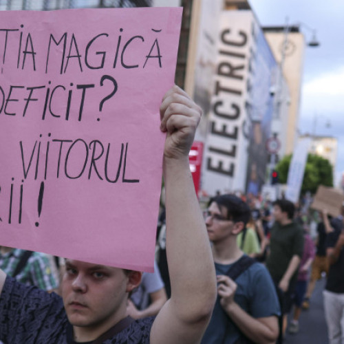 proteste ale studentilor din Romania continuă din cauza măsurilor de austeritate în educație