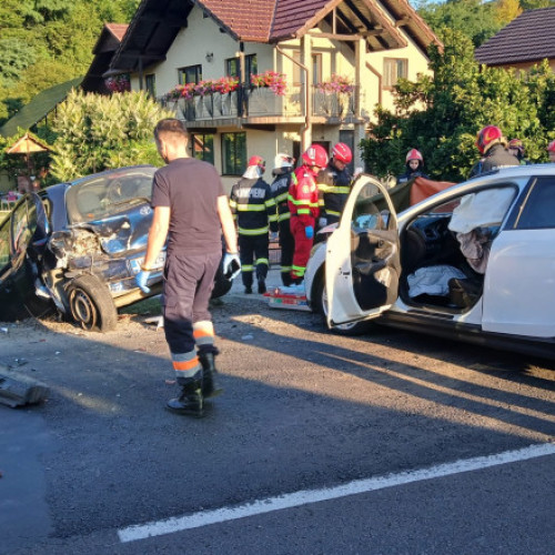 Accident grav pe Valea Oltului, în comuna Bujoreni, judetul Vâlcea