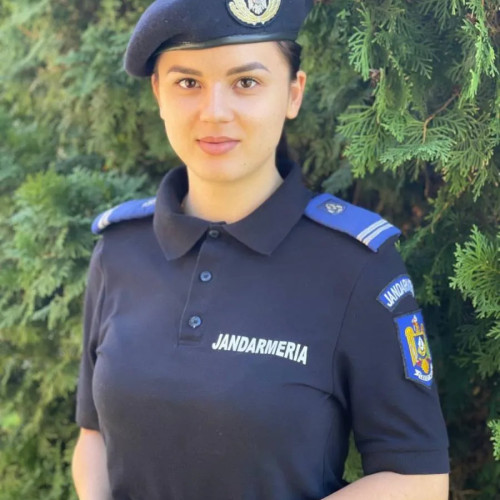 Tânăra jandarmă Simona conduce un obiectiv important în județul Mehedinți