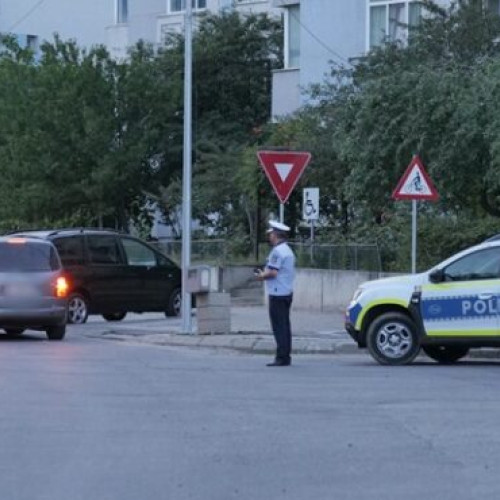 Trafic intens în ultimul weekend al verii în Olt: poliția face apel la conducători pentru siguranță