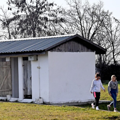 Noua școli din județul Iași vor începe anul școlar 2025-2026 cu toalete inca neconforme