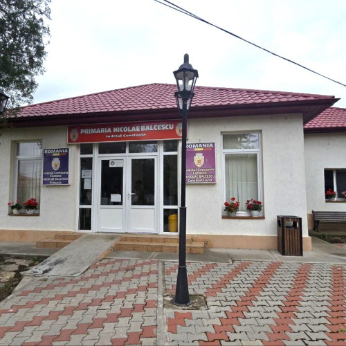 Construcție de drumuri în comuna Nicolae Balcescu în curs de finalizare