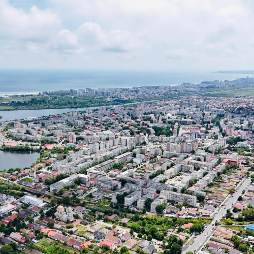 Primăria Năvodari a încheiat un contract pentru elaborarea studiului de fezabilitate pentru proiectul de amenajare a spațiilor și zonelor verzi din oraș