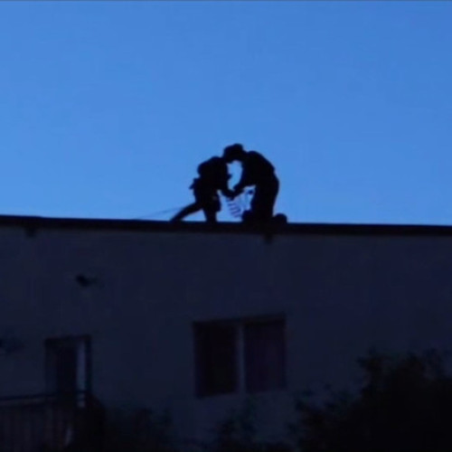 Suspectul care și-a ucis copilul vitreg din Otopeni a fost arestat după o negociere de peste 13 ore