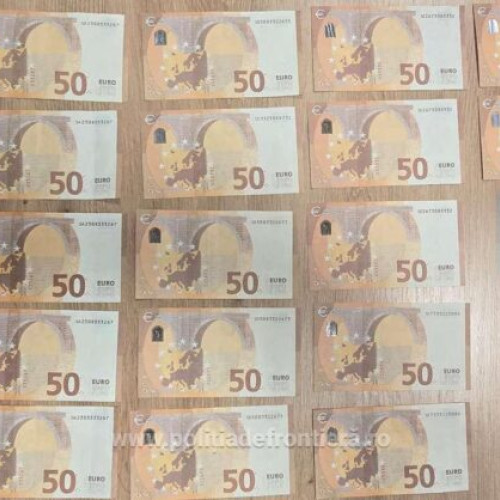 Barbat roman prins cu bancnote false la aeroportul Henri Coandă