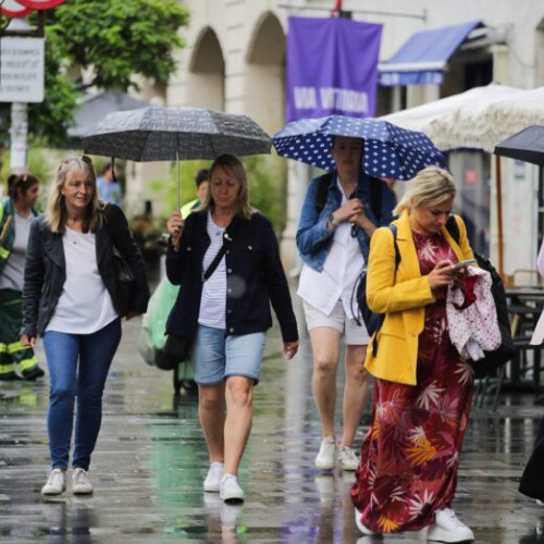 Prognoza speciala pentru București: vreme instabila si averse de duminică până luni