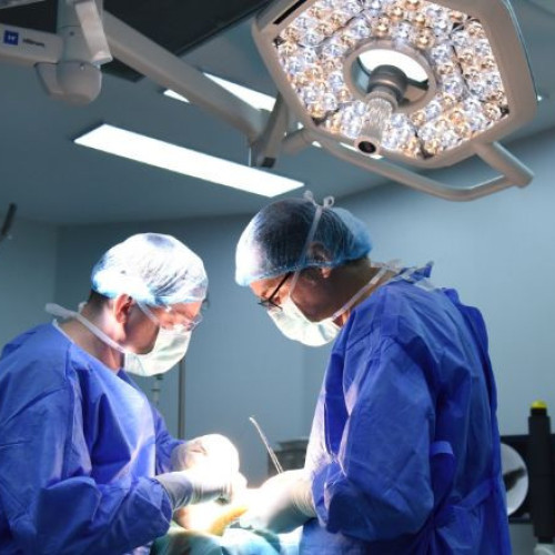 Monturi la picioare: cum se tratează și când este indicată intervenția chirurgicală