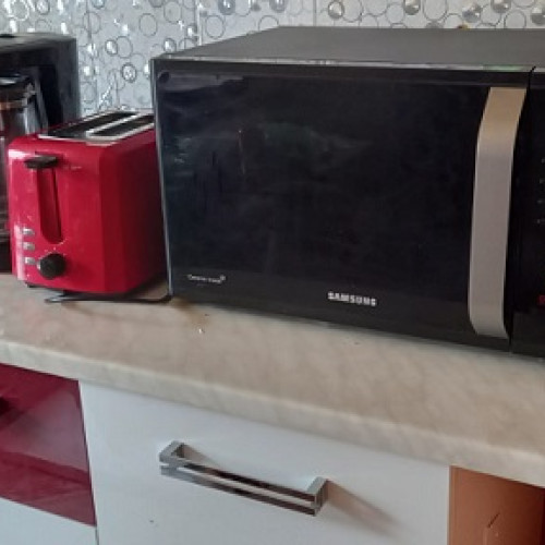 Reguli de liniște în blocuri: amenzi pentru folosirea electrocasnicelor după ora 22