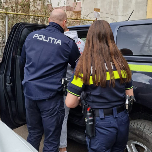 Tânăr de 33 de ani din Botoșani arestat preventiv după o bătaie în fața unei săli de jocuri