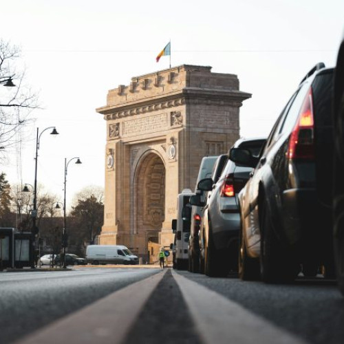 Primăria Capitalei anunță măsuri pentru fluidizarea traficului în startul anului școlar