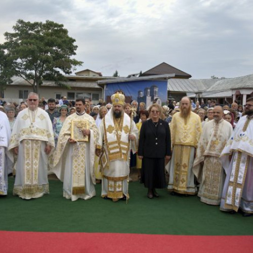 Biserica Uniunea Voluntarilor din Voluntari: sfințirea pietrei de temelie și începutul lucrărilor