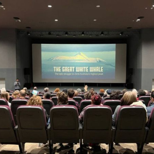 Alpin film festival 2025: filme montane premiate și evenimente pentru iubitorii de natură