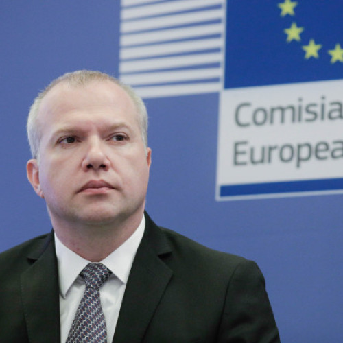 Guvernul prezintă tabelul de reduceri la posturi în primării, iar primarul din Galați critică datele