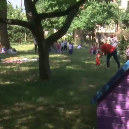 Educatoarea din Timișoara, administrator al clubului educațional, acuzată de ucidere din culpă după decesul unui copil