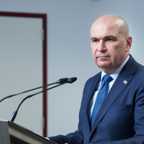 Bolojan: mediul privat poate prelua angajaţi după reforma administraţiei locale