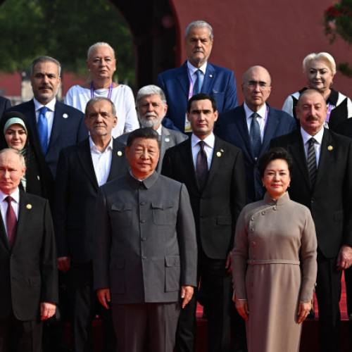 Analiză a vizitei la Beijing a lui Năstase și Dăncilă, comentată de Armand Goșu