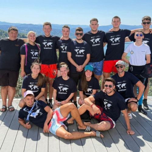 Studenți din Oradea participă la tabăra internațională Water Sports and Survival Camp în Polonia