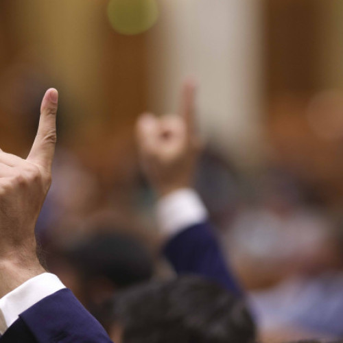 Un deputat PSD a semnat una dintre moțiunile AUR. Cum explică PSD: E dreptul fiecăruia să facă ce vrea. Vine de la alt partid