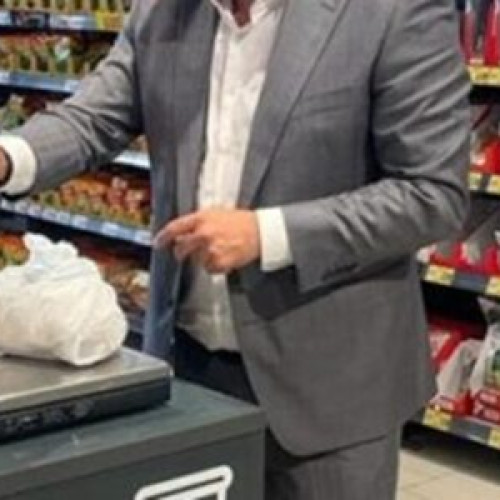 Cumpărături în era shrinkflation: producătorii cresc prețurile, etichetele rămân vagi