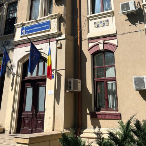 Profesorii din Iași rămân în bănci în prima zi a noului an școlar, în ciuda temerilor privind boicotul