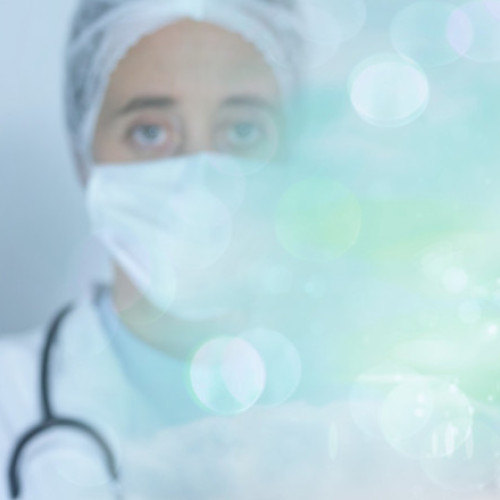 Conferință în Brașov cu medici: teorii conspirative despre vaccinuri iesc la suprafață