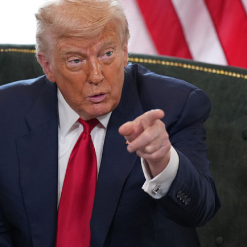 Trump avertizează: avioanele venezuelene ar putea survola navele americane și vor fi doborâte