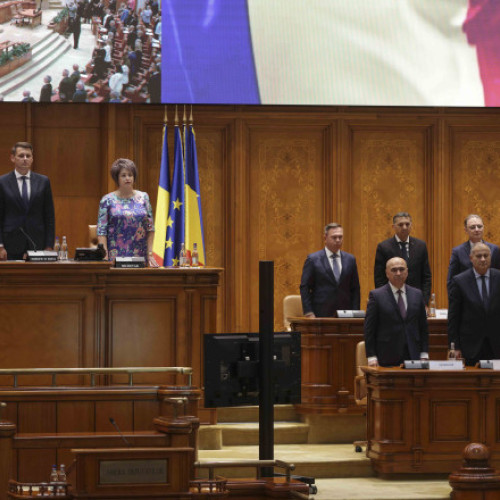 Plenul comun dezbate patru moțiuni de cenzură după angajarea răspunderii guvernului