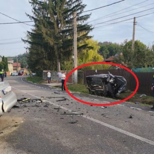 Accident pe DJ 703K în Argeș: doi tineri au murit, o tânără este rănită