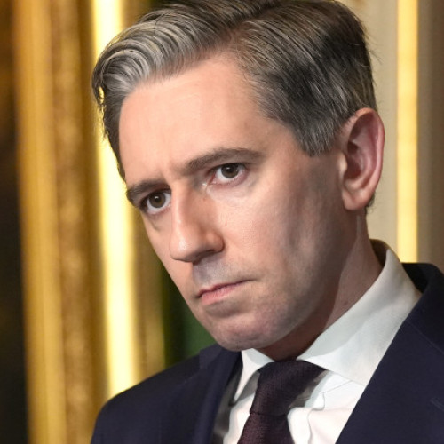 Amenințări repetate la adresa ministrului irlandez Harris