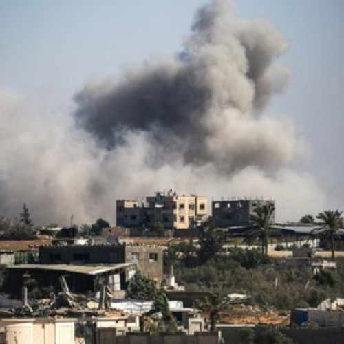 Israel cere Hamas să se predea în plin asalt asupra celui mai mare centru urban din Gaza