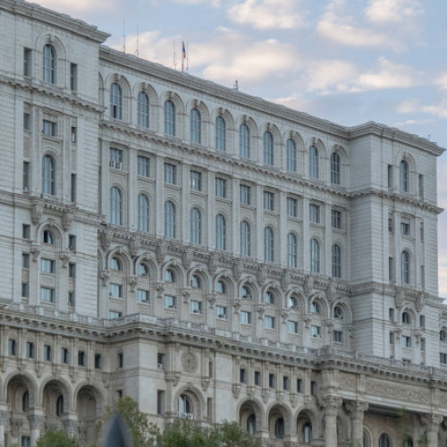 Biroul Permanent al Senatului analizează solicitarea demontării antenelor Parlamentului
