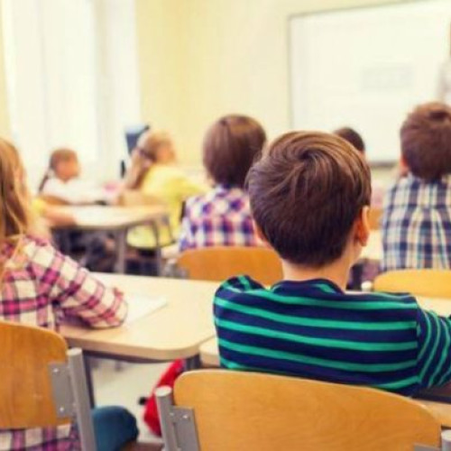 Zeci de unități din Olt încep anul școlar cu probleme de autorizare