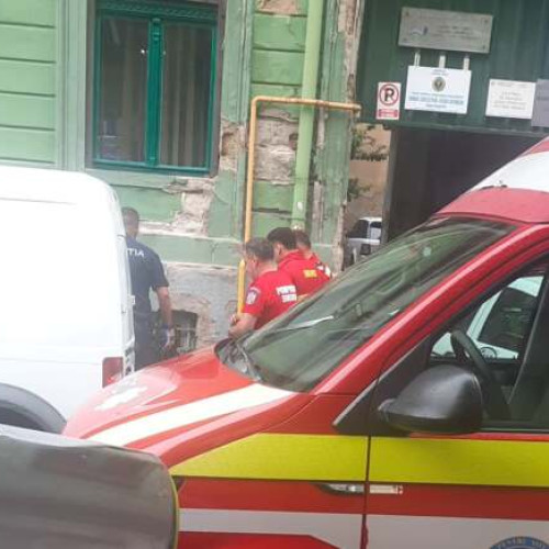 Bărbat găsit incoerent pe strada George Coșbuc, dus la psihiatrie în Timișoara