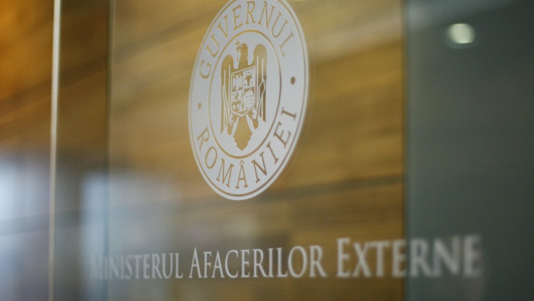 MAE avertizează despre perturbări în Polonia după suspendarea zborurilor