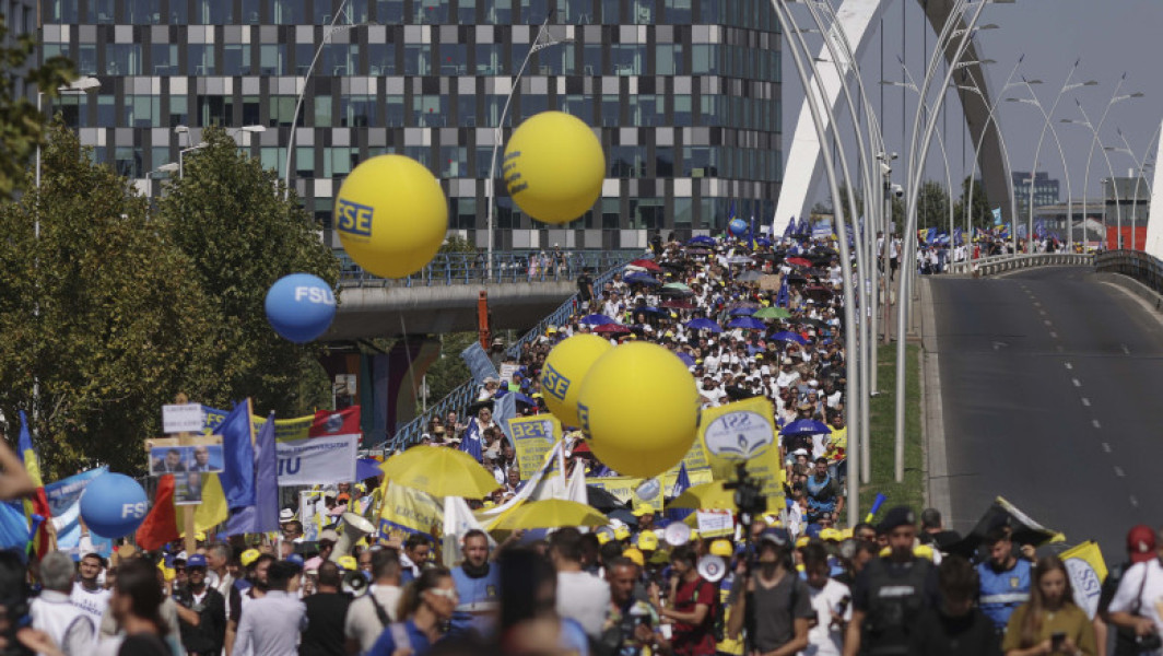 Sindicatele din învățământ vor continua protestele împotriva măsurilor de austeritate