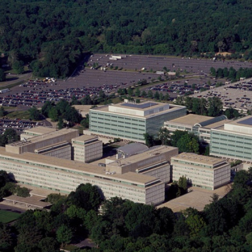 Razie ICE la un șantier din apropierea CIA