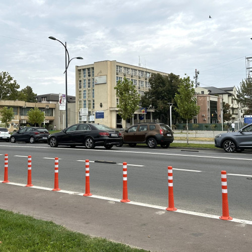 Trafic haotic în intersecția centrală a Sloboziei în debut de an școlar