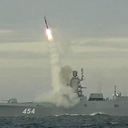 Rusia a testat o rachetă hipersonică Zircon în timpul exerciţiilor „Zapad”. Moscova vrea să o echipeze pe nave și submarine nucleare