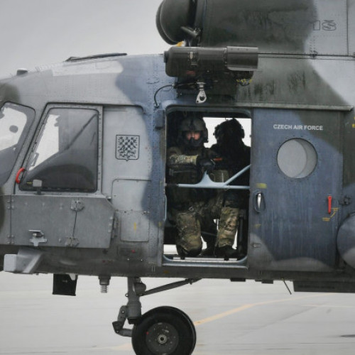 NATO își întărește flancul estic: Cehia trimite elicoptere militare în Polonia după incidentele cu drone rusești