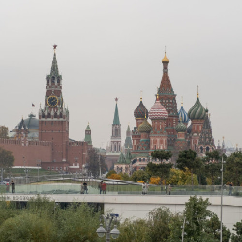 Cum ajută UE și SUA mașinăria de război a lui Vladimir Putin: miliarde de euro sunt pompate în economia Rusiei