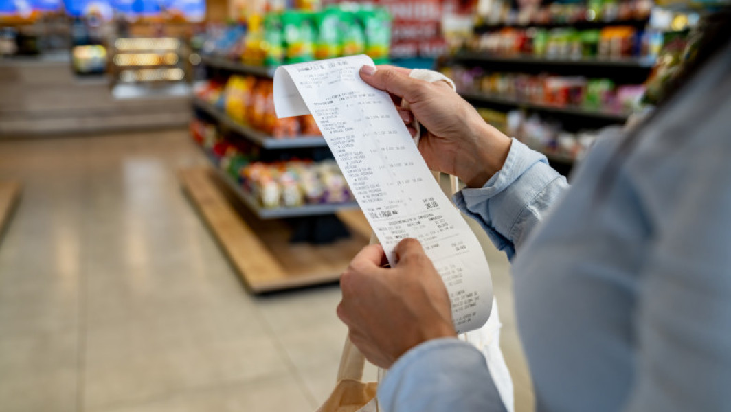 Ce alimente se scumpesc de la 1 octombrie 2025. Lista produselor agricole și alimentare fără adaos comercial plafonat