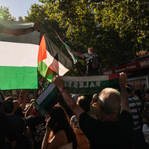 Premierul spaniol cere interzicerea participării Israelului la competiții sportive cât timp „barbaria” din Gaza continuă